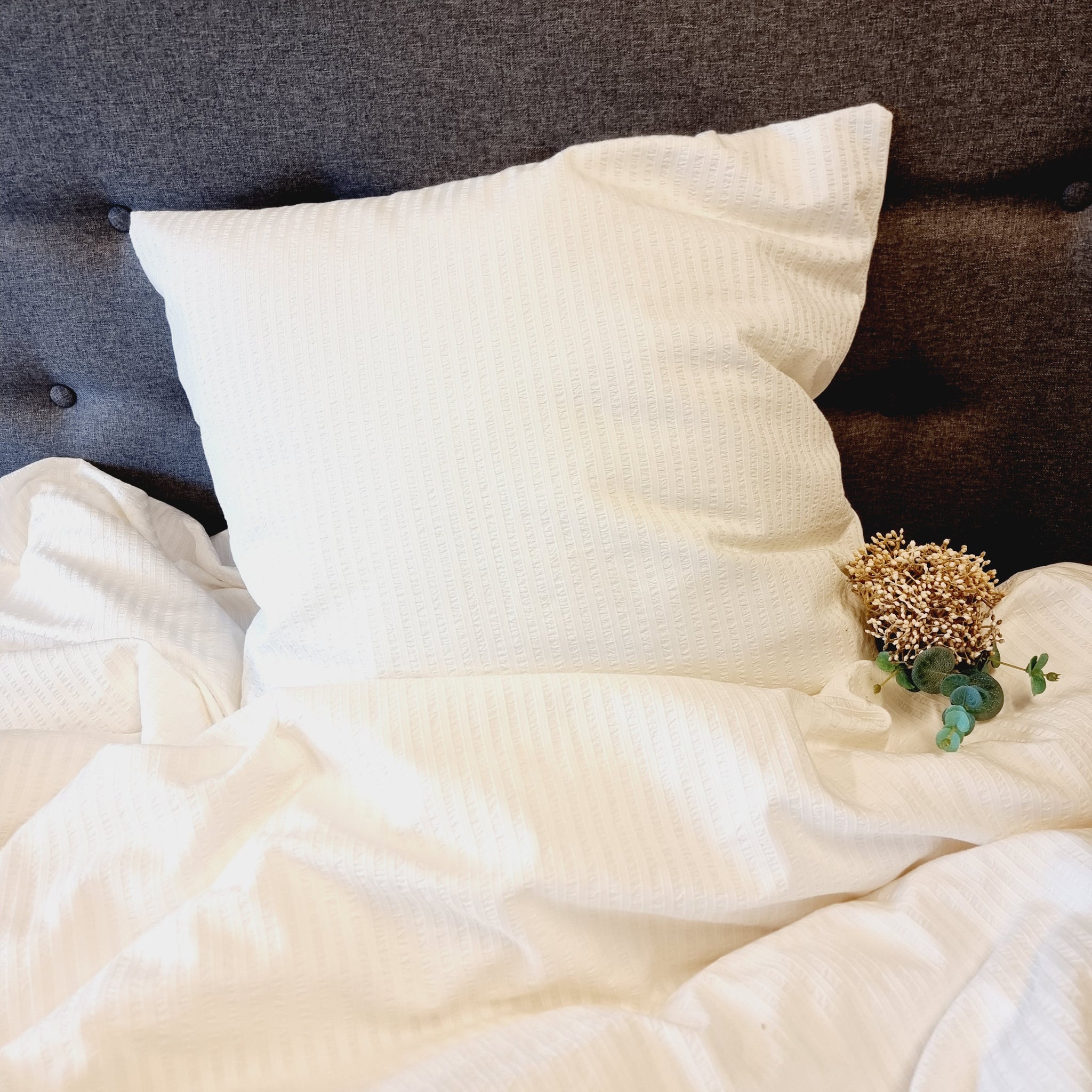 Sengetøj 140x220 cm - Bæk og Bølge - hvid