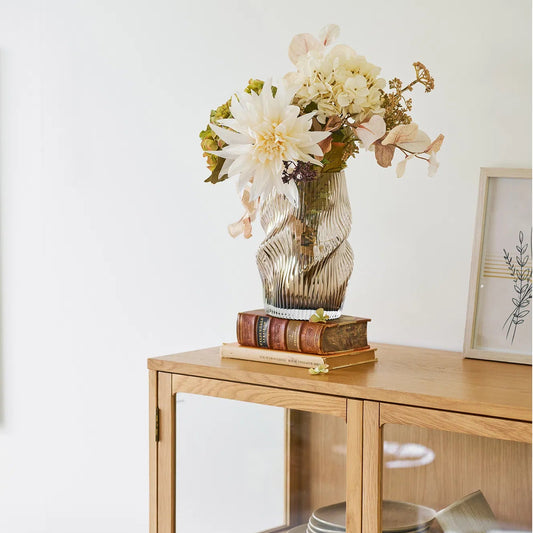 Vase, mundblæst glas, brun