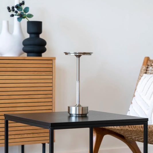 Lyneham bordampe, sølv