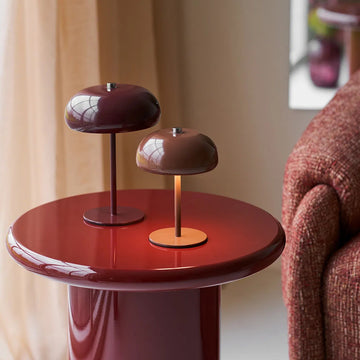 Margate bordlampe bordeaux, genopladelig